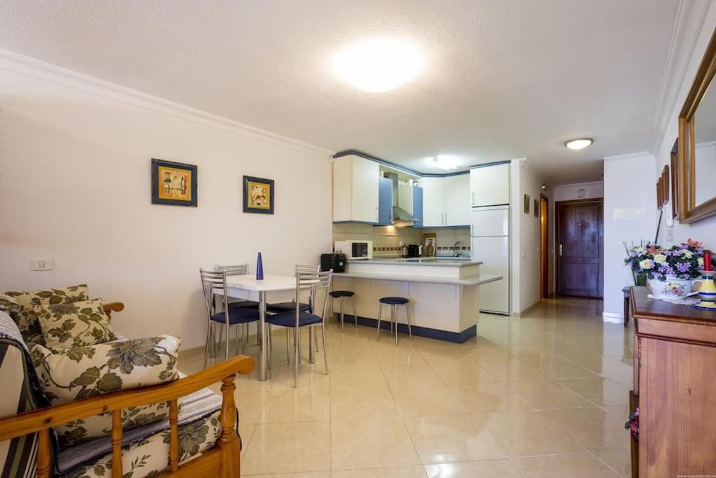 First Line Beach Apartment Puerto de la Cruz  Eksteriør bilde